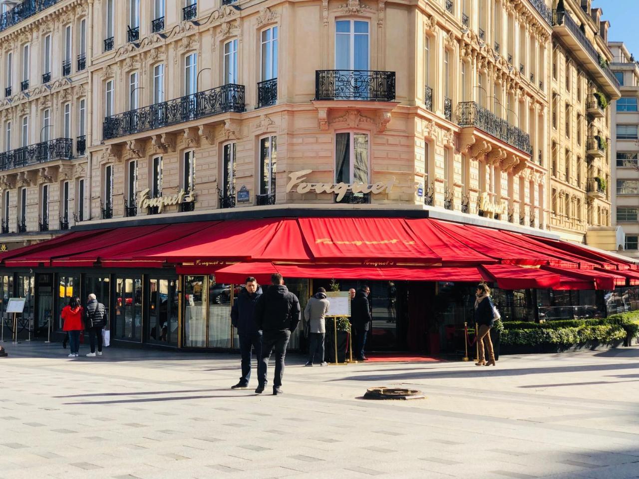 Arc De Triomphe - Foch Palace Paryż Zewnętrze zdjęcie